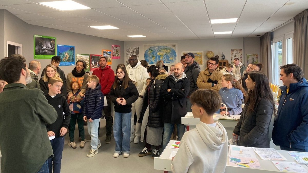 Albert-Camus Middle School Welcomes Local Families