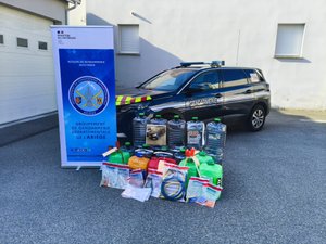 Ils siphonnent 1 000 litres de carburant dans les véhicules de particuliers et d'entreprises, les voleurs pris en flagrant délit