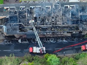 Incendie criminel de l'Hôtel de la Muse en Aveyron : d'abord prévu ce mois d'avril, le procès des deux suspects reporté à 2027