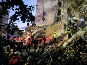 Journaliste, secrétaire médicale, artiste, employé... Les victimes incompréhensibles des violentes frappes d'Israël sur le Liban