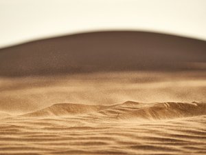 Météo : pluie, orages et sable du Sahara font leur retour ce week-end, quelles sont les régions qui vont être impactées ?