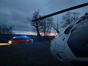 Il perd le contrôle de sa motocyclette au petit jour, un hélicoptère l'évacue vers Toulouse en urgence absolue