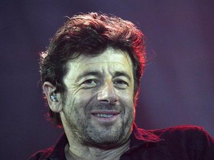 "ll me caresse, il passe sous ma robe" : accusé de viol et agression sexuelle, Patrick Bruel visé par une troisième enquête en Belgique