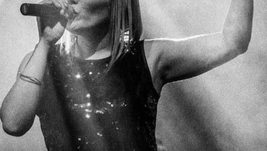 Villeneuve. Coaching song at the music school