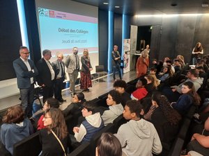 "J'entends dans vos propos la nécessité d'être acceptés comme vous êtes" : à Rodez, "Sciences Po" se rend "Dispo" pour la réussite de tous