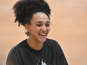 Basket-ball : la Ruthénoise Leïla Lacan sacrée MVP du championnat de France !