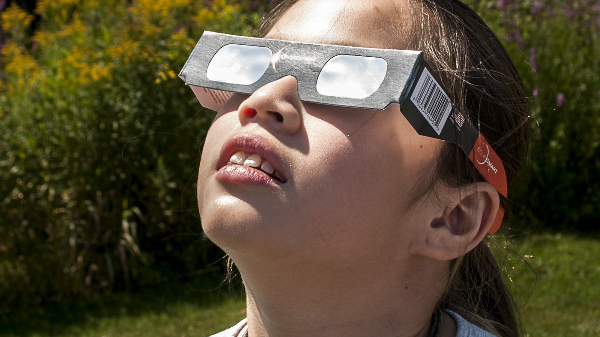 August 12 2026 Total Solar Eclipse: Safety Warnings and Glasses Shortage