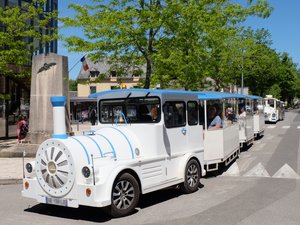 Le petit train reprend du service pendant les vacances pour découvrir le canyon de Bozouls