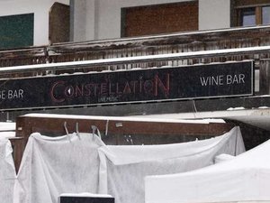 "Une seconde pour renaître" : gravement brûlé lors de l'incendie de Crans-Montana, le footballeur Tahirys Dos Santos va publier un livre