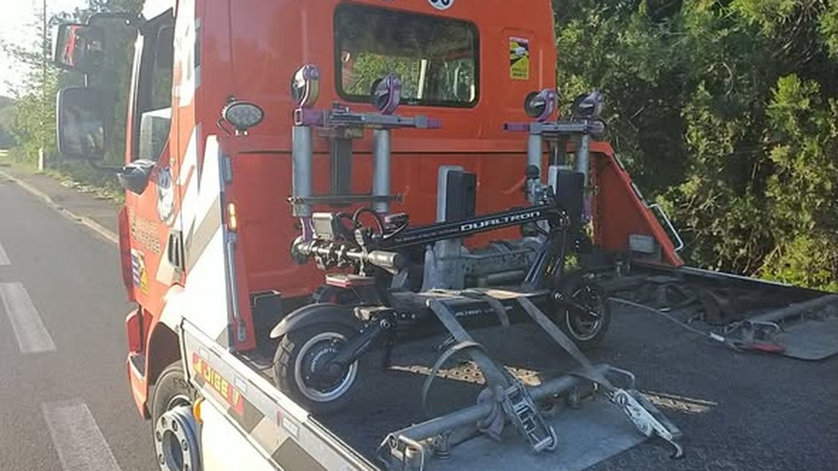 Il roule à plus de 60 km/h en trottinette en pleine agglomération et enchaîne les infractions sous les yeux des gendarmes, le trentenaire livre une explication surréaliste