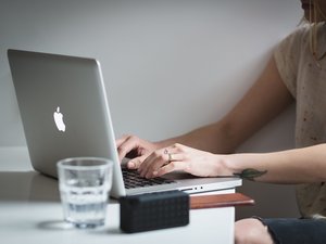 "L'IA n'est tout simplement pas prête à remplacer le médecin": pourquoi consulter ChatGPT plutôt qu'un professionnel de santé pour obtenir un premier diagnostic n'est pas une bonne idée