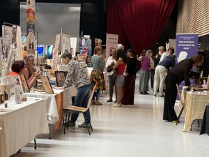 VIDÉO. "Ce genre d'événement manquait à Rodez" : le Salon "bien-être et nature" prend de l'ampleur, encore une journée pour en profiter