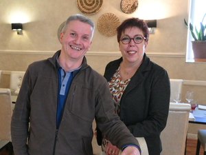 "On aimerait que ça continue, mais pas n'importe comment" : à Millau, après trente ans derrière les fourneaux du Capion, le couple Aveline en quête de transmission