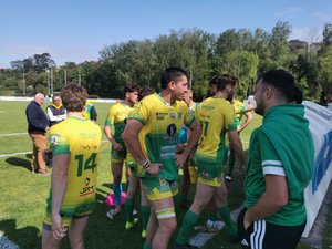 Rugby : Lévézou Ségala, un genou à terre après sa défaite en 32e de finale aller de Fédérale 3