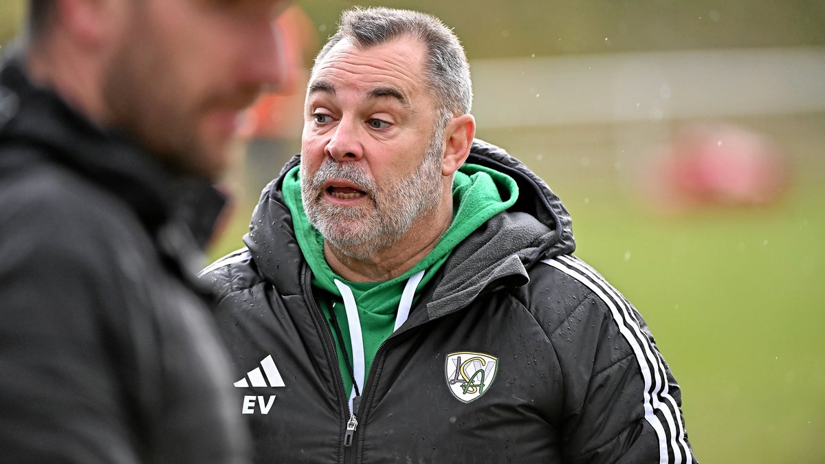 Rugby : "Gommer les erreurs pour prendre une revanche", l’entraîneur de LSA Éric Viarouge se projette sur le match retour face à Hendaye