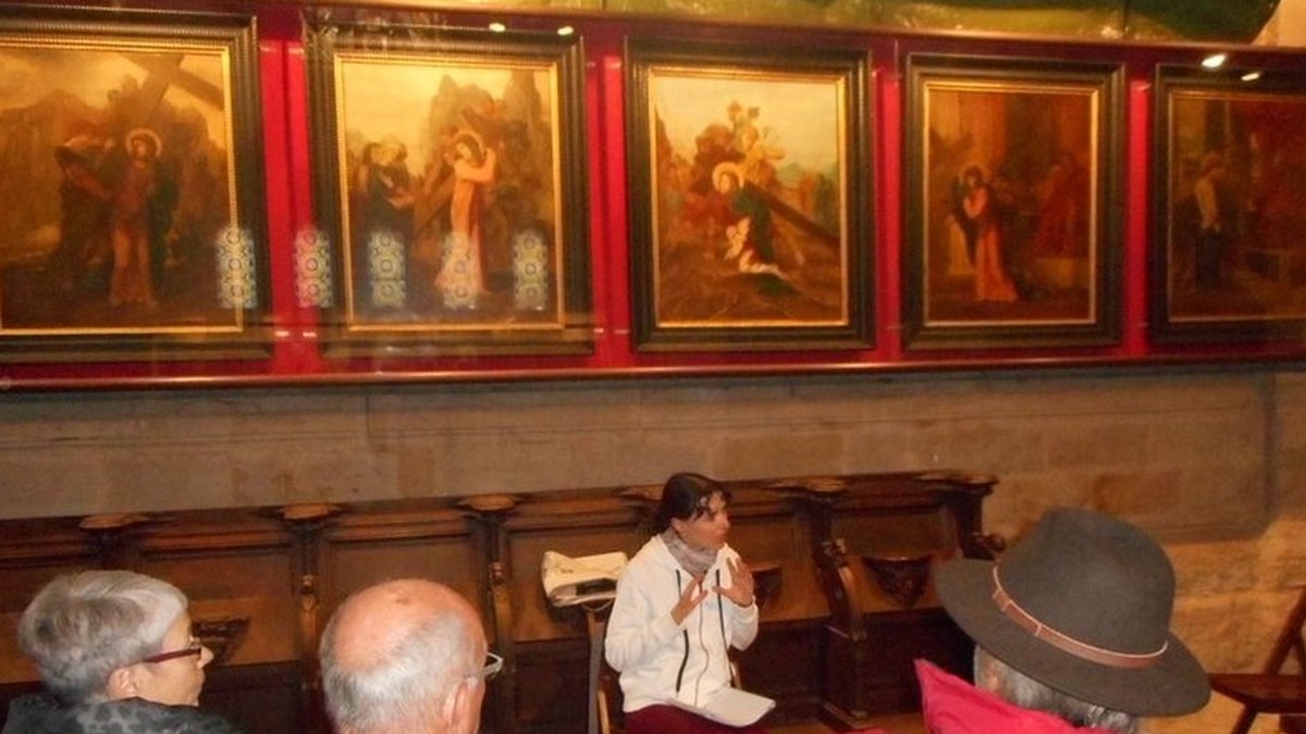 "Perdus dans la province française" : cette église de l'Aveyron est le 2e lieu au monde après Paris à posséder le plus de tableaux de Gustave Moreau