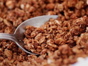 Cancérogène, mutagène et toxique pour la reproduction, le cadmium omniprésent dans les flocons d'avoine bio ou non