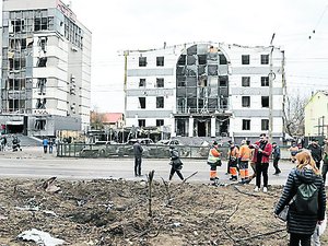"Si l'Europe nous oublie, on est foutus" : l'inquiétude grandit à Kiev, alors que la guerre en Ukraine dure depuis plus de quatre ans