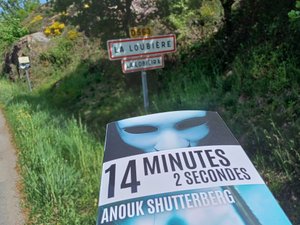 C'est son cinquième roman : avec "14 minutes 2 secondes", Anouk Shutterberg nous tient en haleine