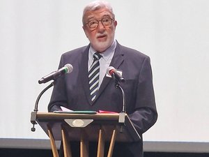 Jean-Marc Calvet réélu à la présidence des maires de l'Aveyron