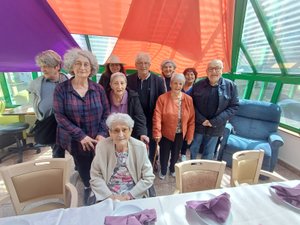 Marie Catala, maman de huit enfants et grand-mère de seize petits-enfants, a fêté ses 105 ans à l'Ehpad Saint-Cyrice de Rodez
