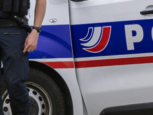 Une petite fille d'un an coincée dans une voiture en plein soleil, sa maman a oublié les clés à l'intérieur : un policier raconte l'intervention
