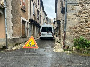 Une violente altercation éclate entre deux personnes à Sauveterre-de-Rouergue, un retraité hospitalisé après avoir reçu deux coups de couteau dont un dans la région du coeur