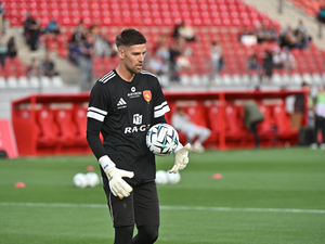 Football : Quentin Braat meilleur gardien de Ligue 2, Rodez à l'honneur lors des Trophées UNFP