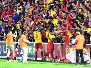Saint-Étienne - Rodez : combien de supporters ruthénois pourront-ils faire le déplacement dans les tribunes de Geoffroy-Guichard ?