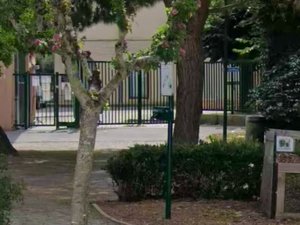 Une mère et ses enfants débarquent avec des couteaux au collège pour agresser deux filles, le pire a été évité pour une surveillante