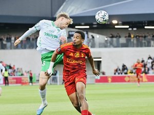 Saint-Étienne - Rodez : à quelle heure et sur quelle chaîne suivre le match des play-offs de Ligue 2 ?