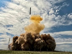 Face à la "menace imminente d'une guerre de haute intensité", la Russie a-t-elle testé des missiles nucléaires ?