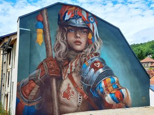 "Ici, les murs ne sont pas de simples toiles vierges à décorer" : les oeuvres de street art et de land art du Bassin decazevillois séduisent jusqu'aux États-Unis