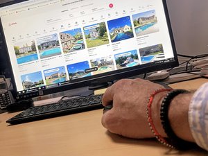 "C'est de la concurrence déloyale" : les hôteliers de l'Aveyron vent debout face à l'essor du modèle Airbnb