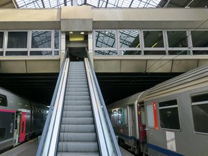 Comment acheter ces billets de train Ouigo pour voyager à 9 ¬ au mois de juin ?