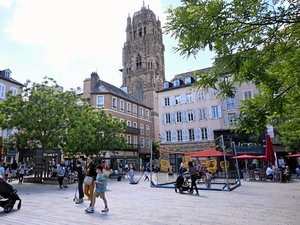 Concerts, mapping, conférences, une course pour grimper les 500 marches, animations dans les rues... une année de fête pour célébrer les 500 ans du clocher de la cathédrale de Rodez