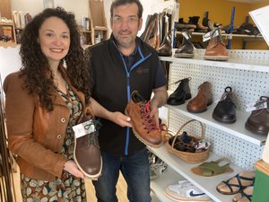 "Cela redonne une offre sur le secteur de Baraqueville" : Aubrac Bottier et De paire en fille marchent ensemble pour bichonner nos pieds