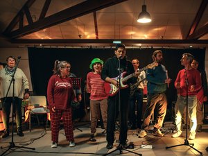 "Les résultats sont bluffants" : la musique comme levier de rétablissement psychiatrie avec les Squatteurs de blues