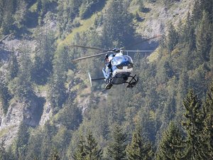 Disparition inquiétante : une enfant de 3 ans recherchée dans le Gard, un énorme dispositif déployé avec un hélicoptère