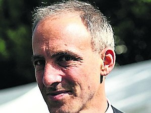 Election présidentielle : Raphaël Glucksmann, 92 jours pour décider