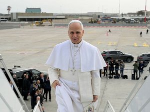 3000 personnes mortes en 2025 en tentant de rejoindre les îles Canaries : le pape Léon XIV en Espagne pour rencontrer des migrants