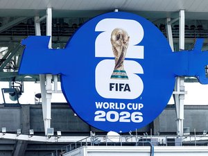 Coupe du monde 2026 : billetterie, droits TV, redistribution.... Comment la Fifa, qui table sur 11 milliards d'euros de recette, monétise-t-elle l'évènement ?