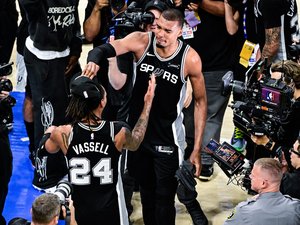 Finales NBA : c'est parti pour au moins quatre matchs entre les Spurs de Victor Wembanyama et les Knicks, voici le programme complet