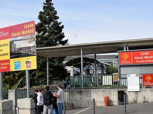 Panique au lycée Monteil de Rodez : un homme menace l'établissement, les élèves confinés
