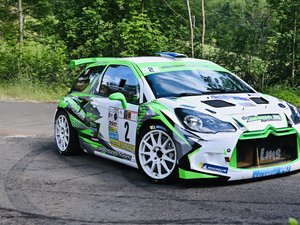 Automobile : l'ex-vainqueur Julien Marty vire en tête à Saint-Geniez après la première journée