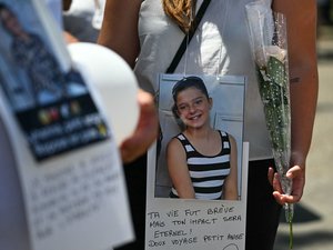 "Lyhanna, pardon, pardon pour ce que tu as vécu" : les mots déchirants des proches de l'enfant lors de marche blanche à Fleurance