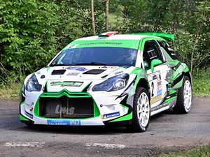 Automobile : Julien Marty s'impose en patron à Saint-Geniez
