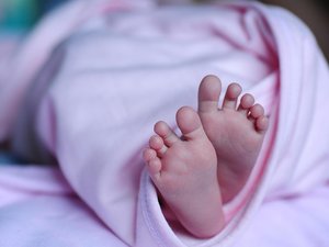 La belle histoire du jour : elle accouche de son deuxième enfant à domicile grâce à l'intervention des pompiers de l'Aveyron