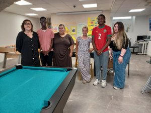 "Accompagner les jeunes afin qu'ils pensent à eux en confortant leur engagement citoyen" : investir pour la jeunesse, un enjeu clé pour l'avenir qui fait ses preuves dans cette ville de l'Aveyron