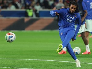Coupe du monde de football 2026 : "On aura besoin d'un Olise à ce niveau", la réaction de Didier Deschamps après le magnifique triplé de l'attaquant des Bleus face à l'Irlande du Nord